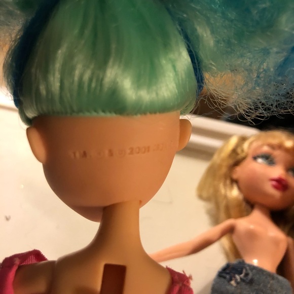 Lot Of 4 Bratz Dolls 2001 MGA Vintage Original Yasmin Chloe Please Read - Picture 6 of 16